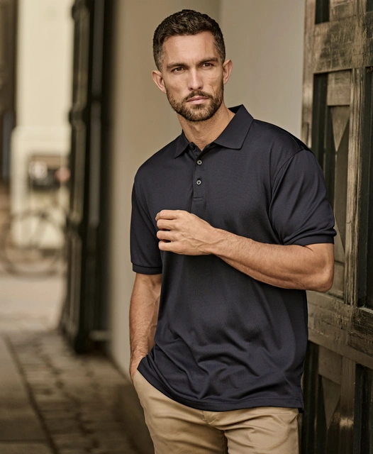 Polo Shirt Go-To Guide: Picking Polos For Work, Teams And Brandwear